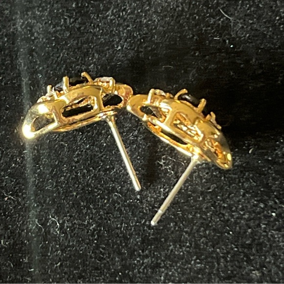 JC Black Rhinestone And Clear Rhinestone Stud Earrings Gold Tone - Picture 8 of 11